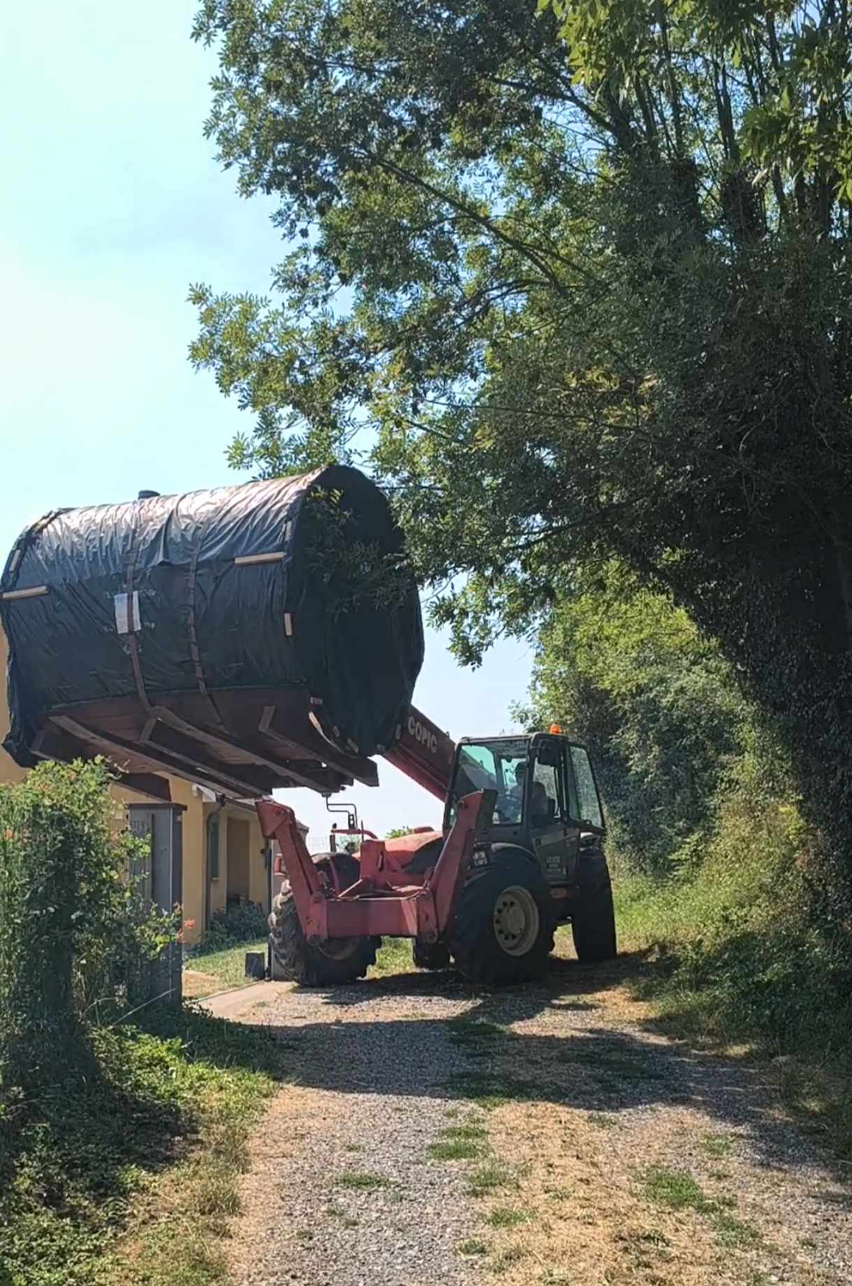 Livraison et installation d'un sauna extérieur